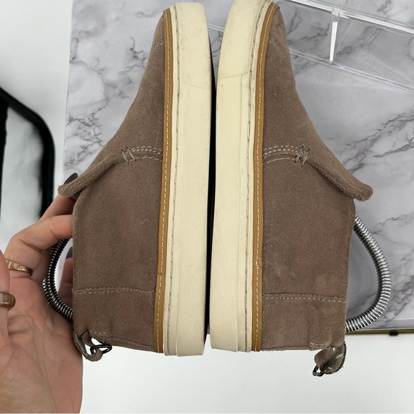 TOMS Paxton Ankle Sneaker Light‎ Taupe Suede Size 7 Casual Comfy Slip On Cushion - Picture 3 of 10